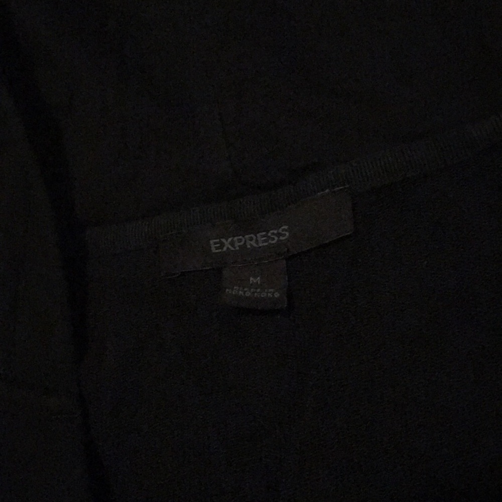 Express Top - Picture 2 of 3